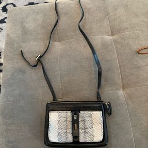 Vince Camuto crossbody bag with multiple Compartments